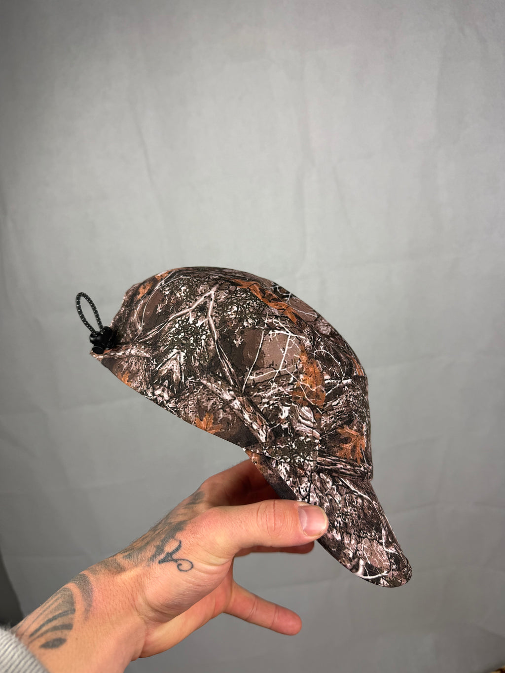Camouflage running cap